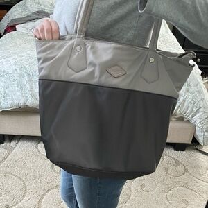 MZ WALLACE Soho Nylon Tote Bag In Fog And Magnet Colorblock w/bag pouch